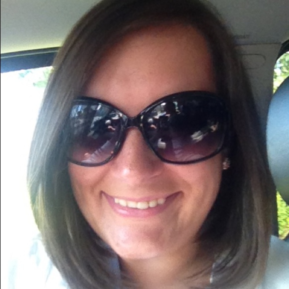 Meet your Posher, Stephanie